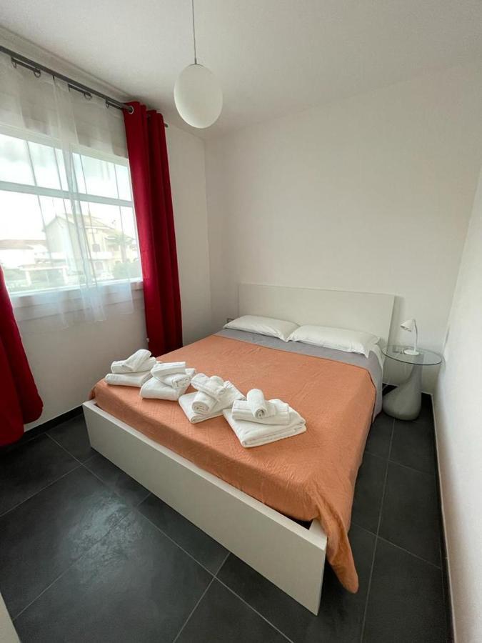 Casa Vacanza Colors Porto Torres Kültér fotó